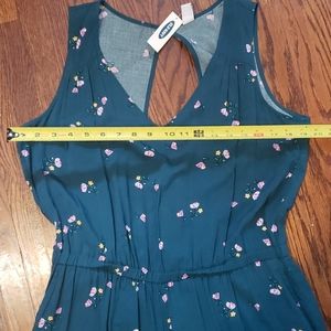 Old navy NWT overalls Sz L